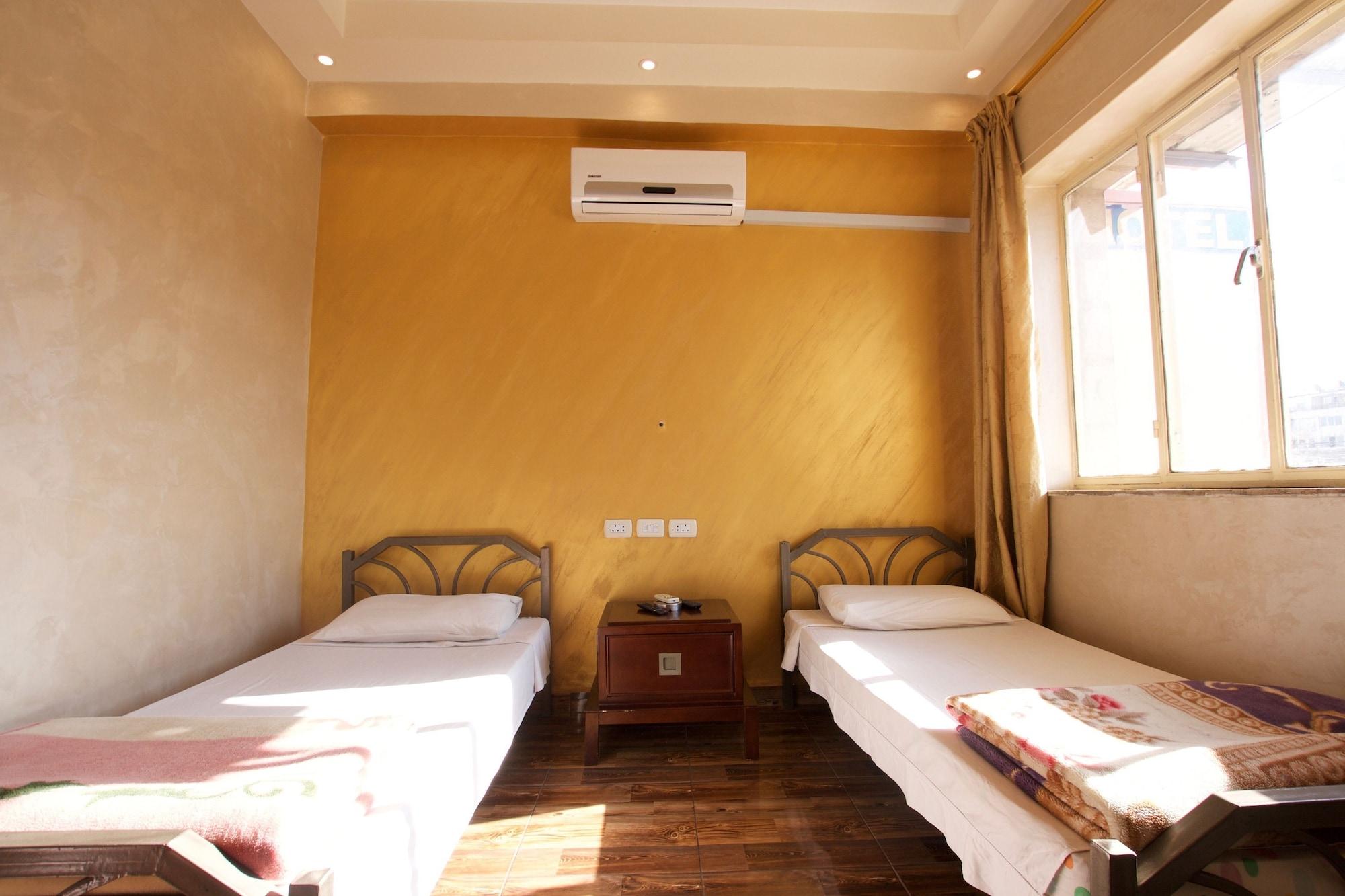 Sun Rise Hotel & Hostel & Tours Amman Exteriör bild