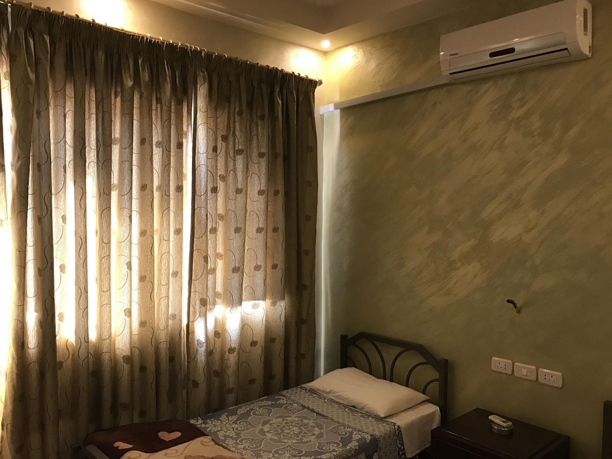 Sun Rise Hotel & Hostel & Tours Amman Exteriör bild