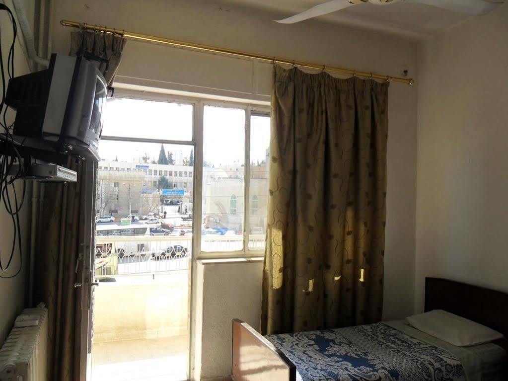 Sun Rise Hotel & Hostel & Tours Amman Exteriör bild